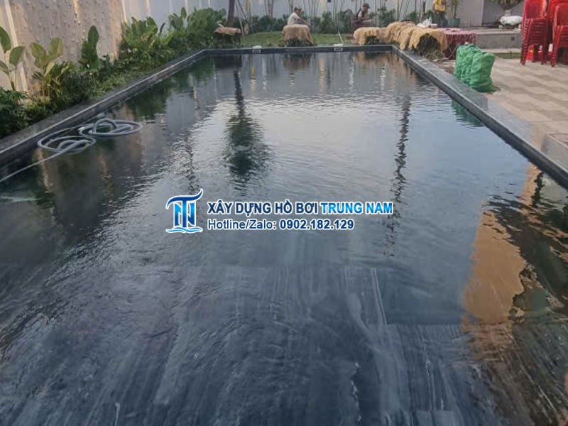 thi-cong-ho-boi-tai-phuoc-long-binh-phuoc-01.jpg